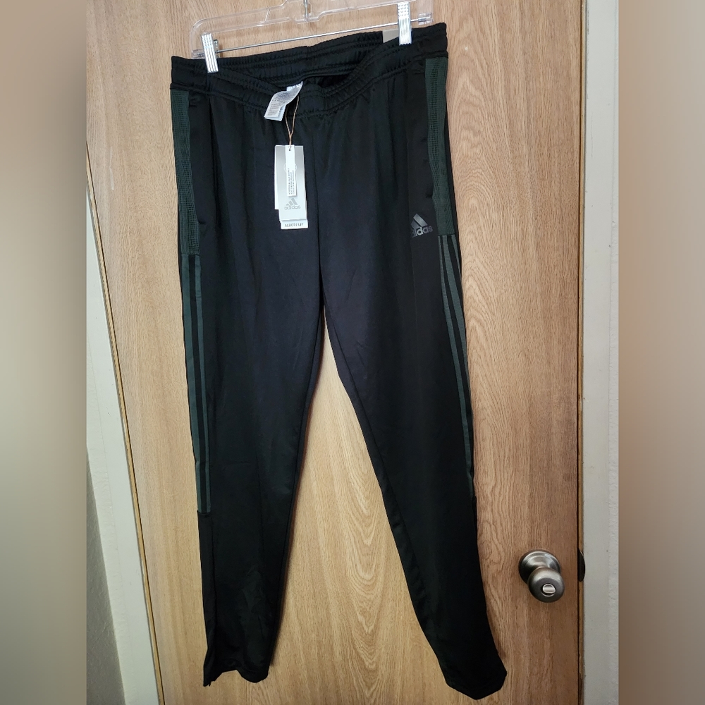NWT Adidas Tiro Tapered Leg Sweatpants Black L